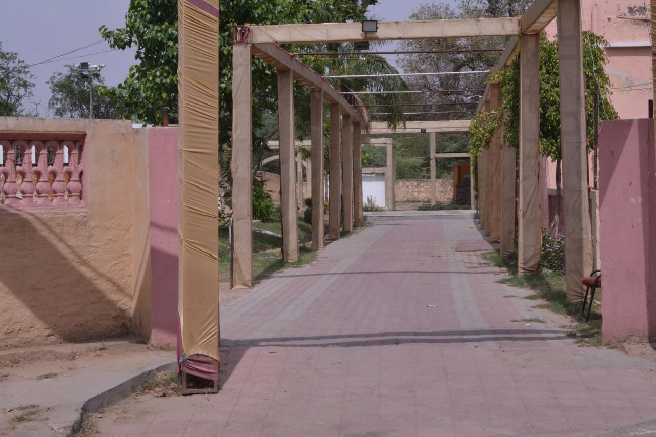 Hotel Saroop Vilas Palace Αλγάρ Εξωτερικό φωτογραφία
